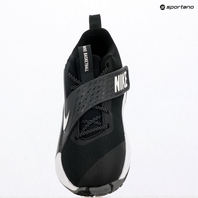 Nike Team Hustle D 12 batai juodi/anglies spalvos/balti 9