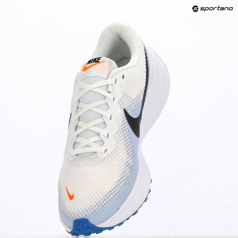 Vyriški bėgimo batai Nike Revolution 8 white/hydrogen blue/off noir 6