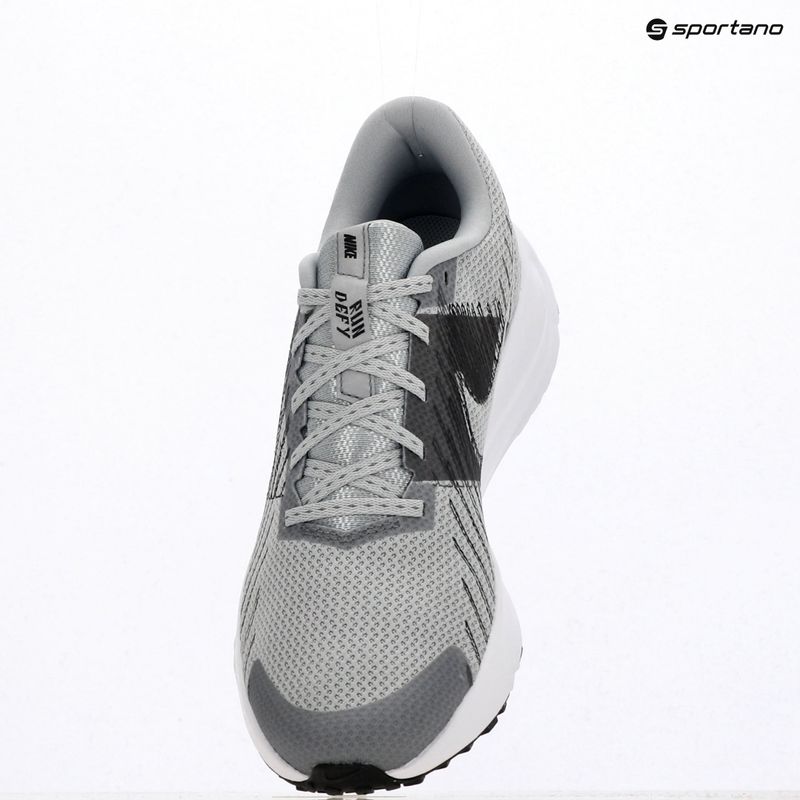 Vyriški bėgimo batai Nike Run Defy wolf grey/white/iron grey/black 6