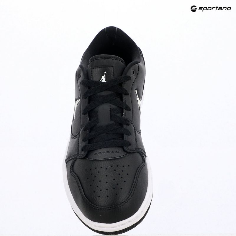 Vyriški batai Jordan Access Court Low black/white 18