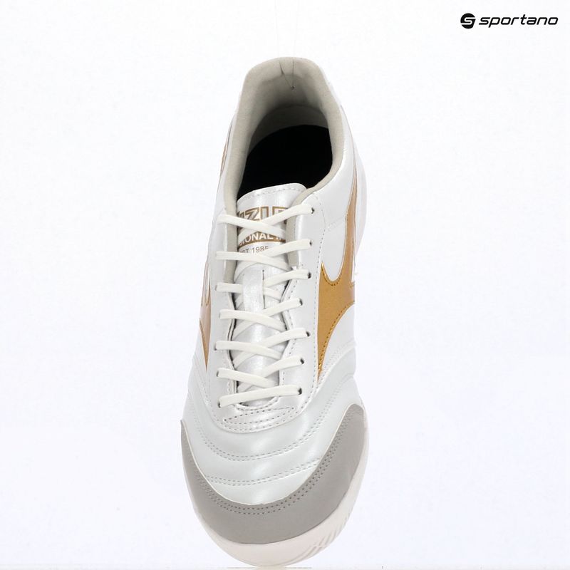 Futbolo bateliai Mizuno Morelia Sala Pro IN white/football gold/galaxy silver 12