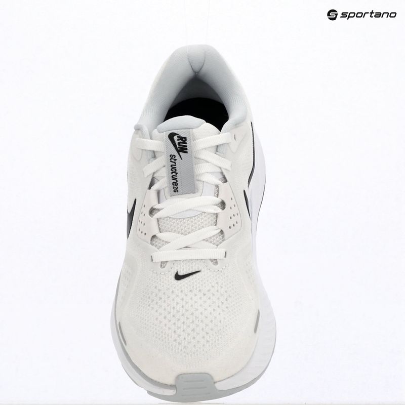 Moteriški bėgimo batai Nike Structure 26 white/pure platinum/black 13