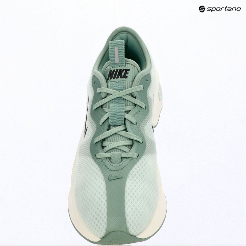 Moteriški batai Nike Motiva 2 barely green/steam/sail/black 18