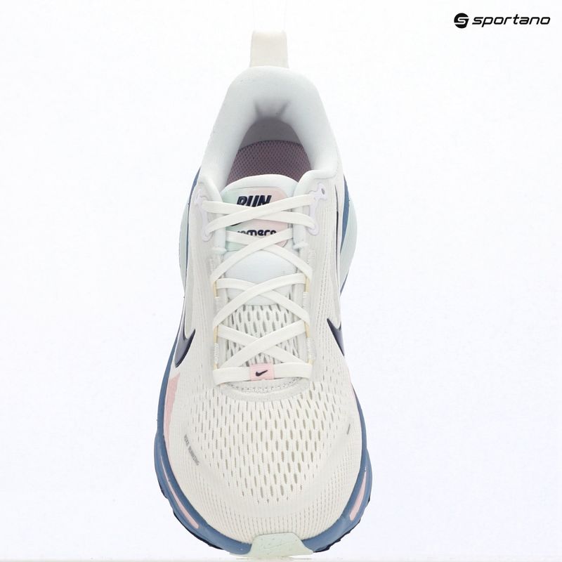 Moteriški bėgimo batai Nike Vomero 18 white/work blue/midnight navy 14