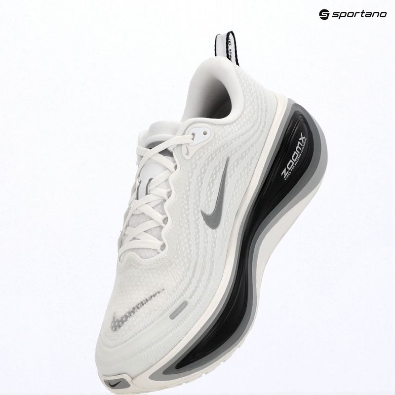 Vyriški bėgimo batai Nike Vomero Plus white/black/cool grey/metallic silver 13