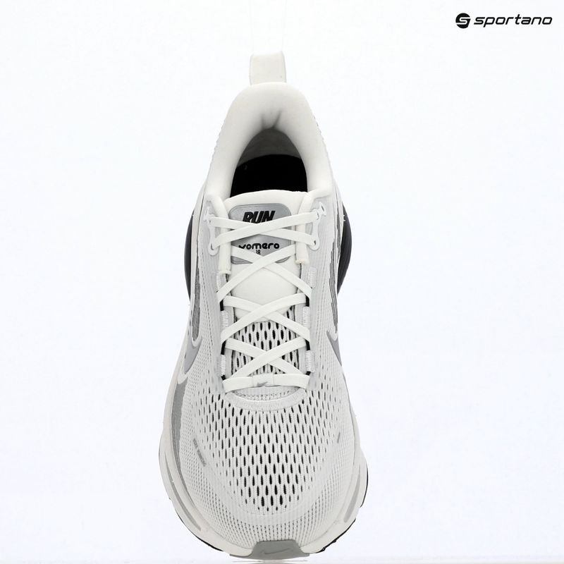 Vyriški bėgimo batai Nike Vomero 18 summit white/metallic silver-black 13