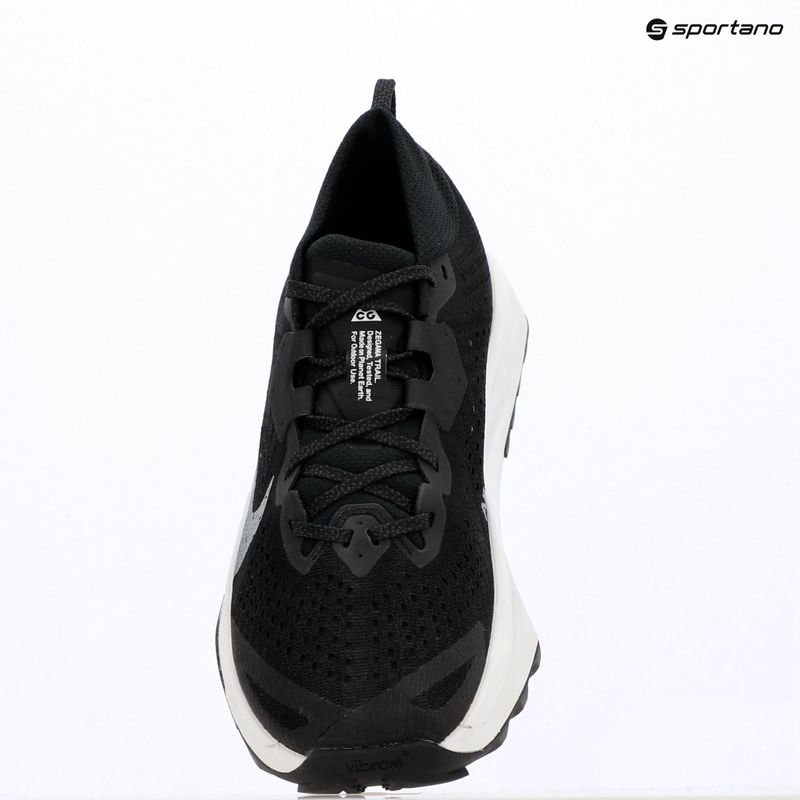 Vyriški bėgimo bateliai Nike ACG Zegama Trail juodi/saugumo oranžiniai/viršūnių balti 9
