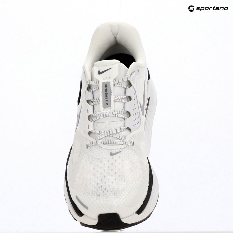 Vyriški bėgimo batai Nike Structure Plus summit white/metallic silver-black 14