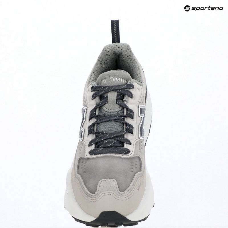 Moteriški bėgimo batai  New Balance Hierro Trek Nubuck Vamp V9 grey matter/graphite 15