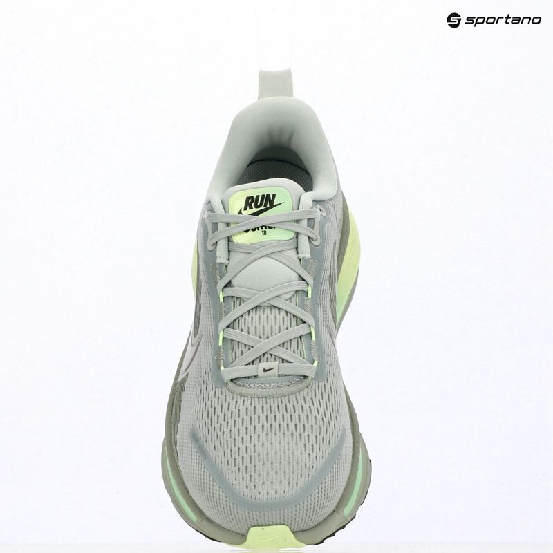 Vyriški bėgimo batai Nike Vomero 18 light silver/barely volt/college grey 14