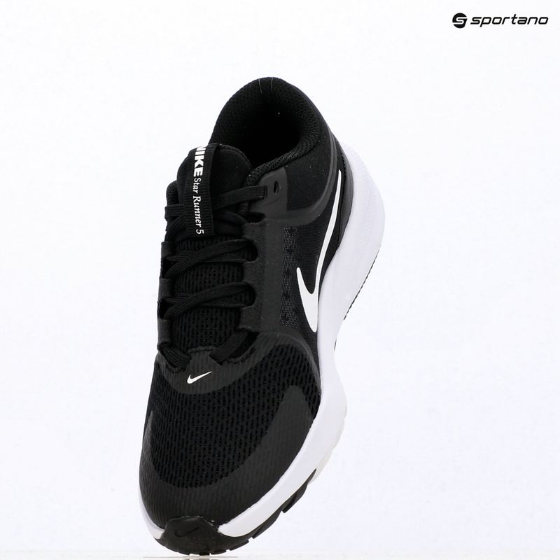 Nike Star Runner 5 racer juodi/balti/balti batai 9