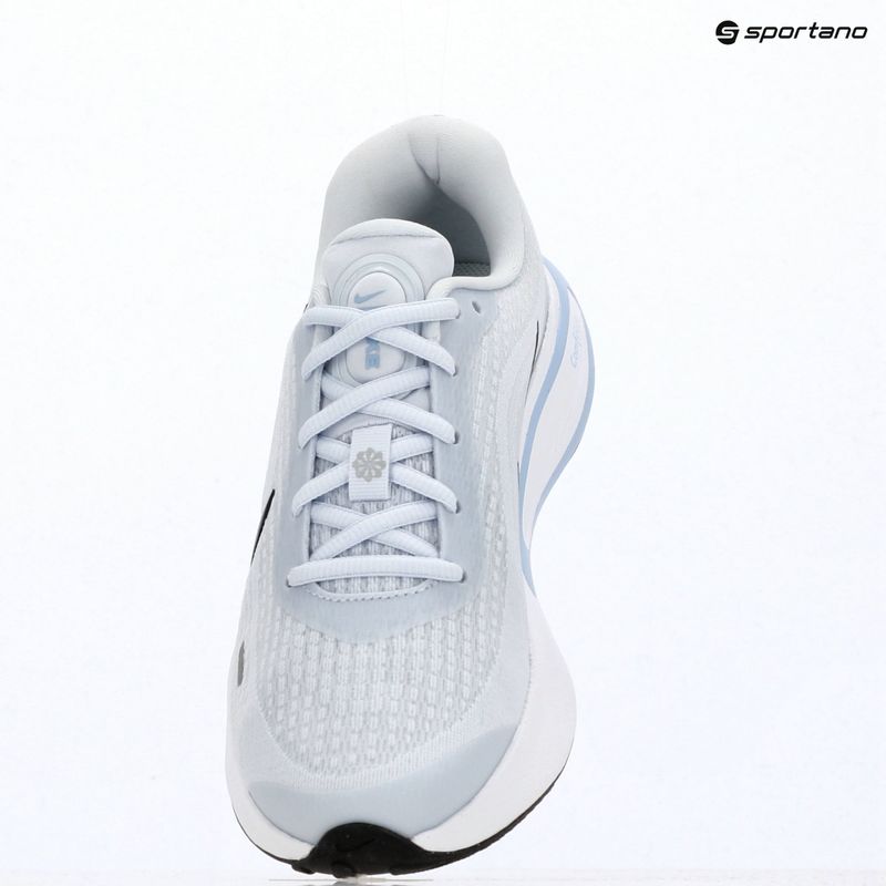 Moteriški bėgimo batai Nike Journey Run football grey/white/aluminum/anthracite 9