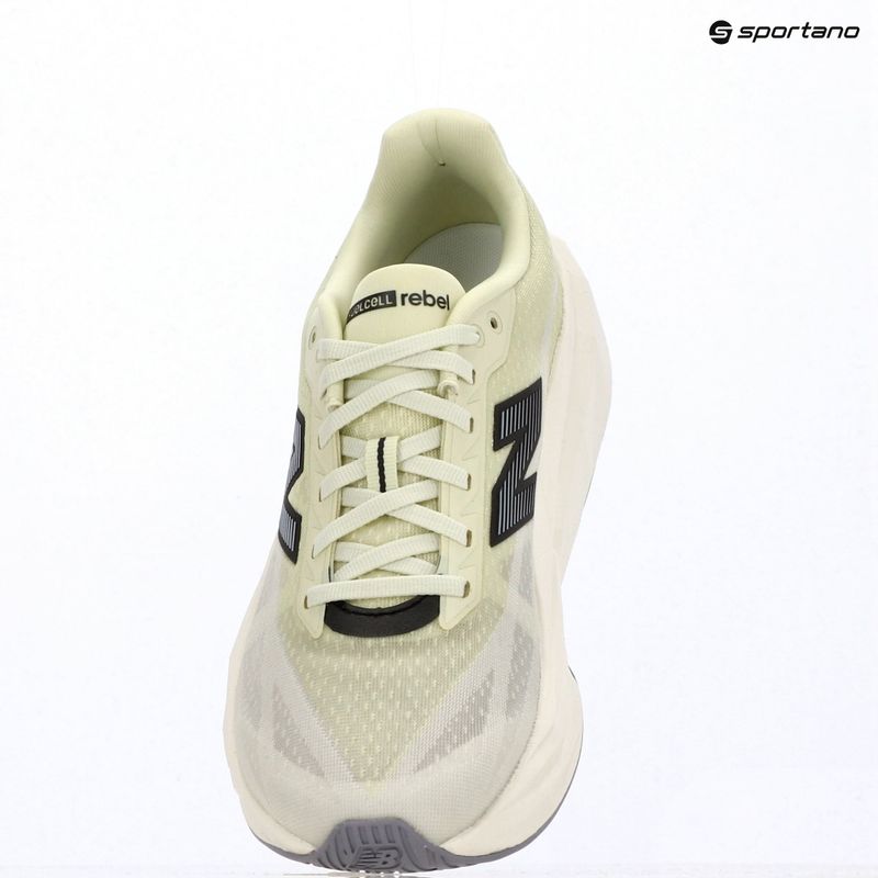 Vyriški bėgimo batai New Balance FuelCell Rebel V5 pistachio butter/digital mist 9