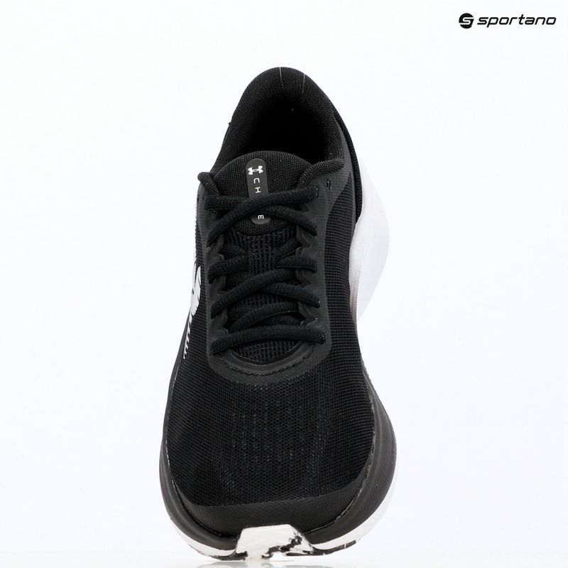 Moteriški bėgimo batai Under Armour Chase black/black/white 14