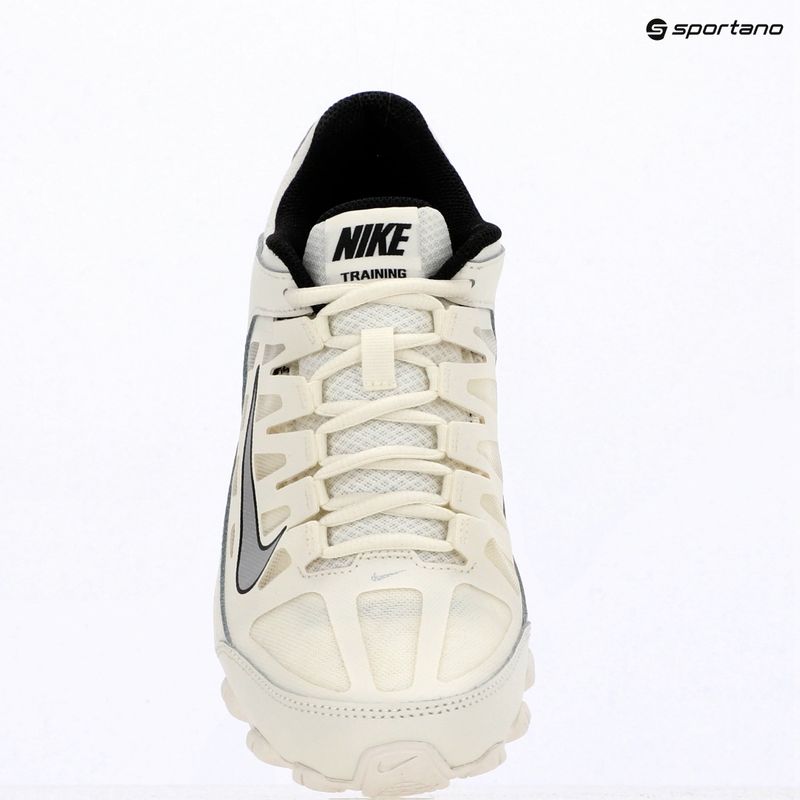 Moteriški treniruočių batai Nike Reax 8 TR sail/phantom/black/metallic silver 8