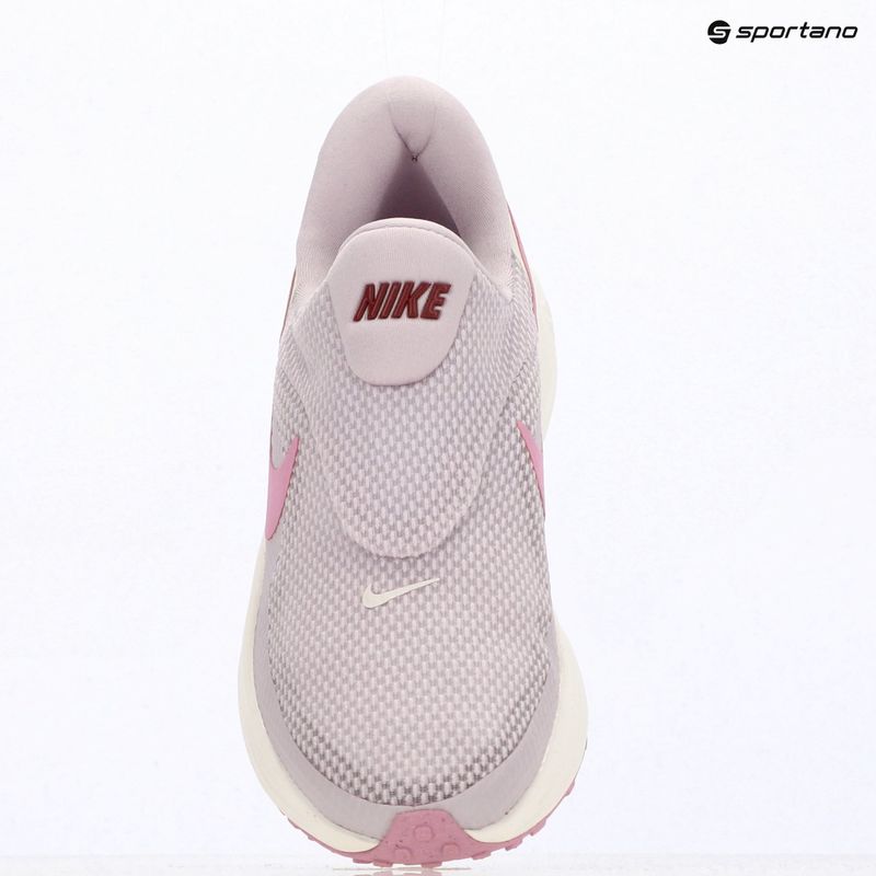 Moteriški bėgimo batai Nike Revolution 8 EasyOn bleached lilac/sail/pink smoke/pink rise 6