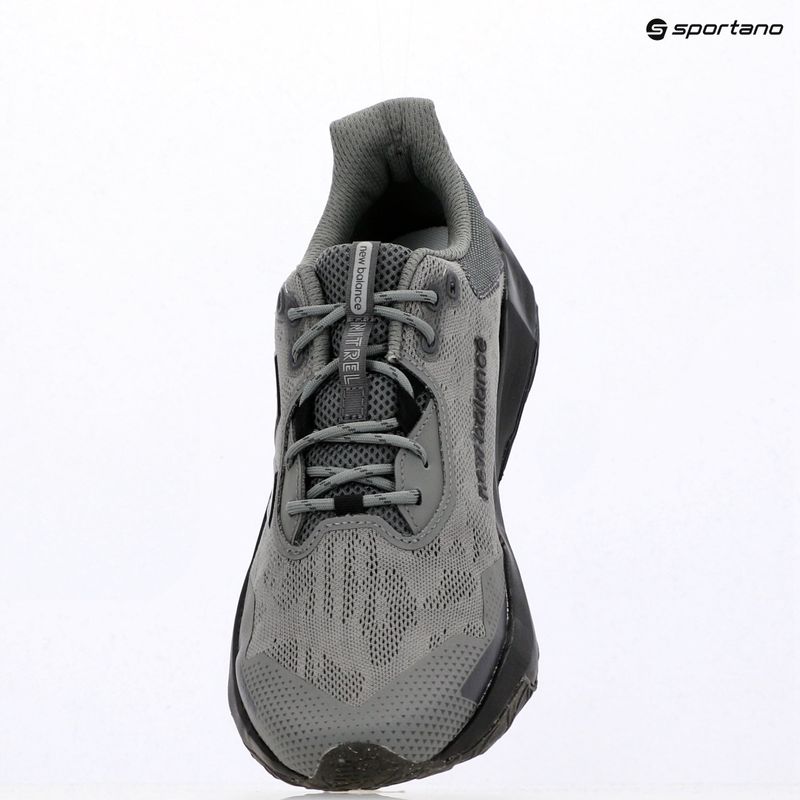 Vyriški bėgimo batai New Balance Dynasoft Nitrel V6 black/dark night/neo flame 14