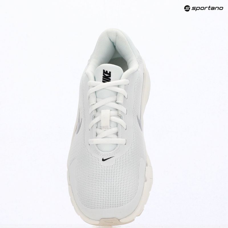 Moteriški treniruočių batai Nike Flex Train white/sail/phantom/ metallic silver 10