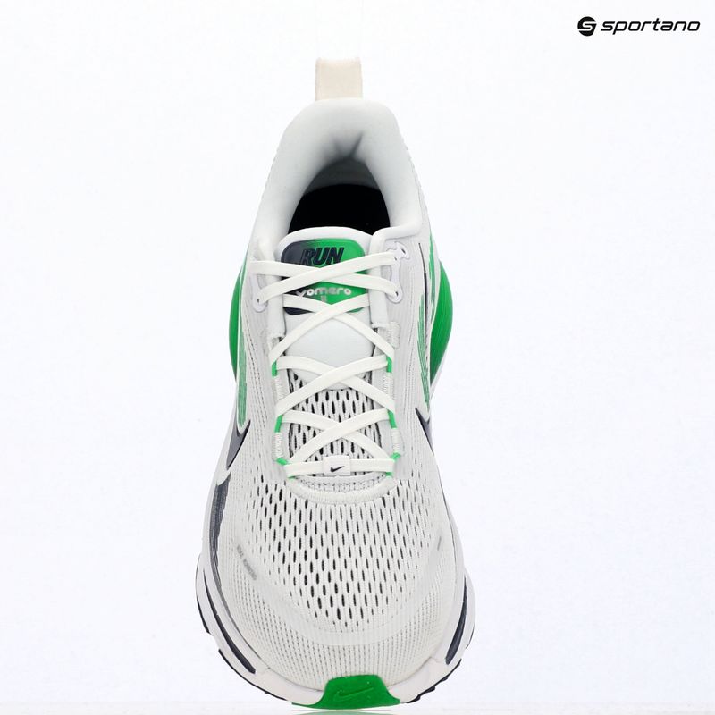 Vyriški bėgimo batai Nike Vomero 18 white/green spark/midnight navy 17