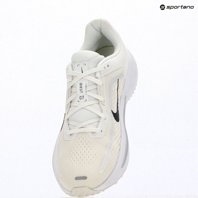 Moteriški bėgimo batai Nike Quest 7 summit white/white/metallic silver/black 18