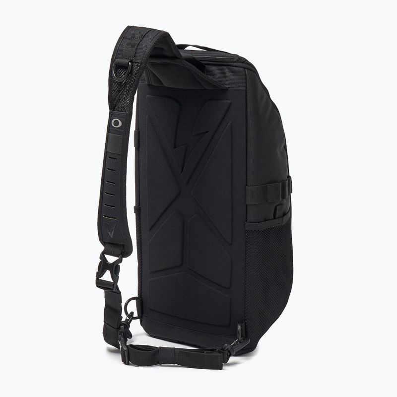 Miesto vieno peties kuprinė Oakley Extractor Sling 2.0 23 l blackout tbl 2