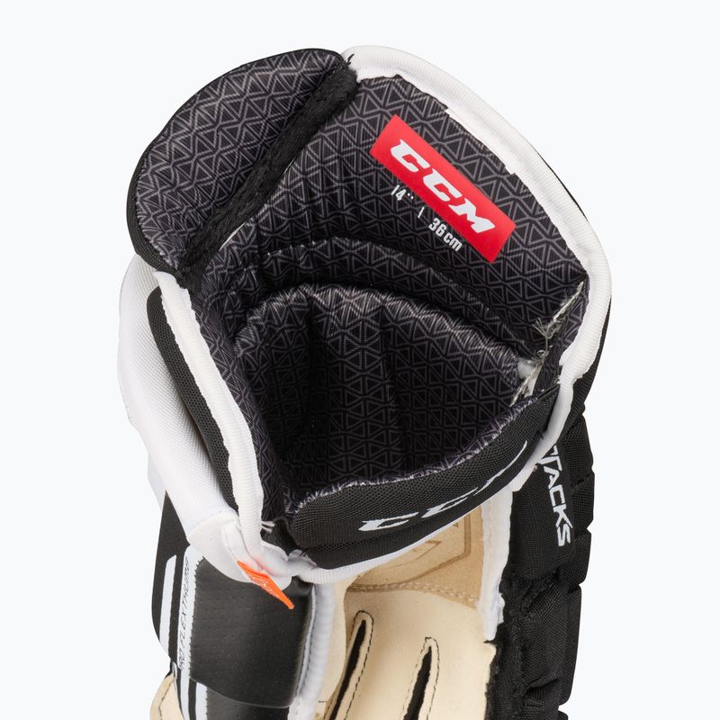 Ledo ritulio pirštinės CCM Tacks 4R Pro2 SR black/white 4