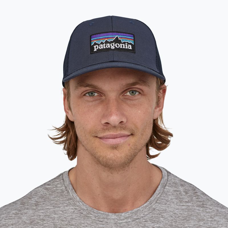 Kepuraitė su snapeliu Patagonia P-6 Logo Trucker navy blue 3