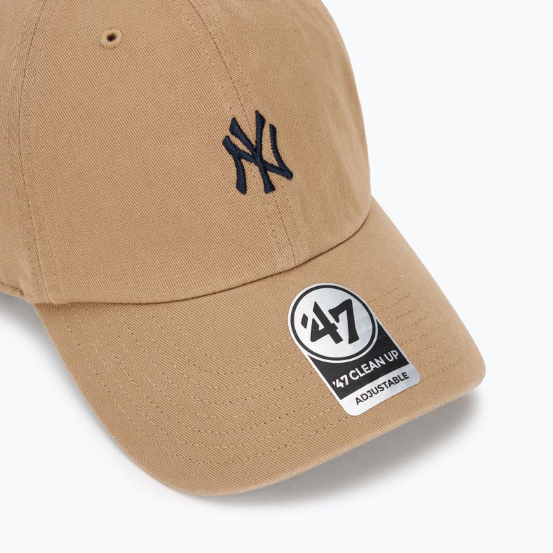 Kepuraitė su snapeliu 47 Brand MLB New York Yankees Base Runner CLEAN UP khaki 3