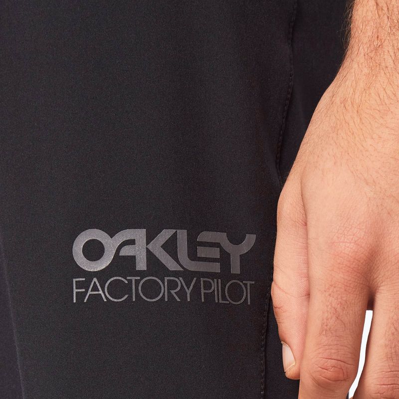 Oakley Factory Pilot Lite I vyriški dviračių šortai juodi FOA405050 6