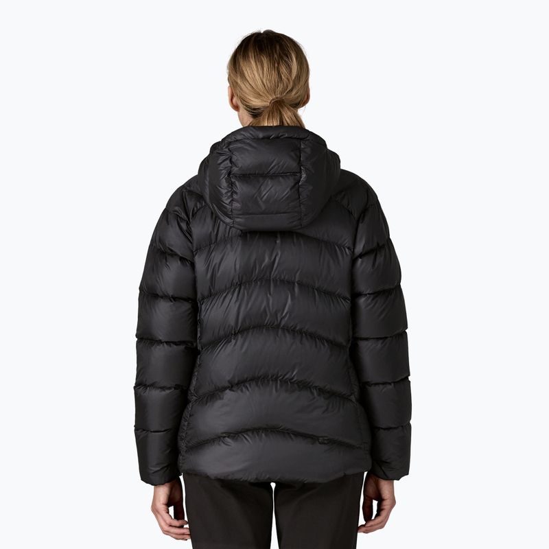 Moteriška pūsta striukė Patagonia Fitz Roy Down Hoody black 3