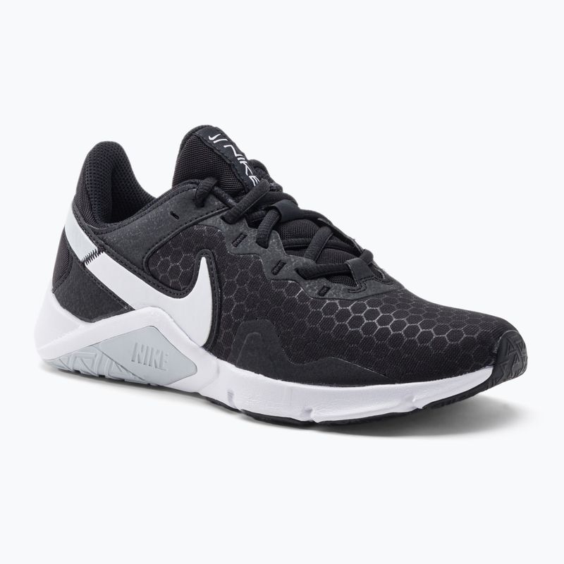 Nike Legend Essential 2 moterų treniruočių bateliai juodi CQ9545-001