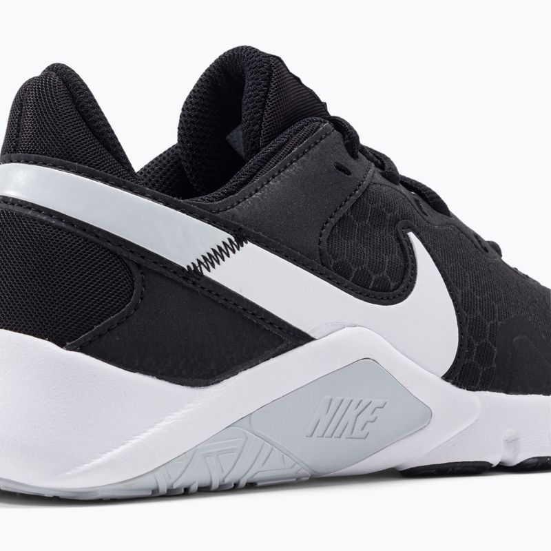 Nike Legend Essential 2 moterų treniruočių bateliai juodi CQ9545-001 7