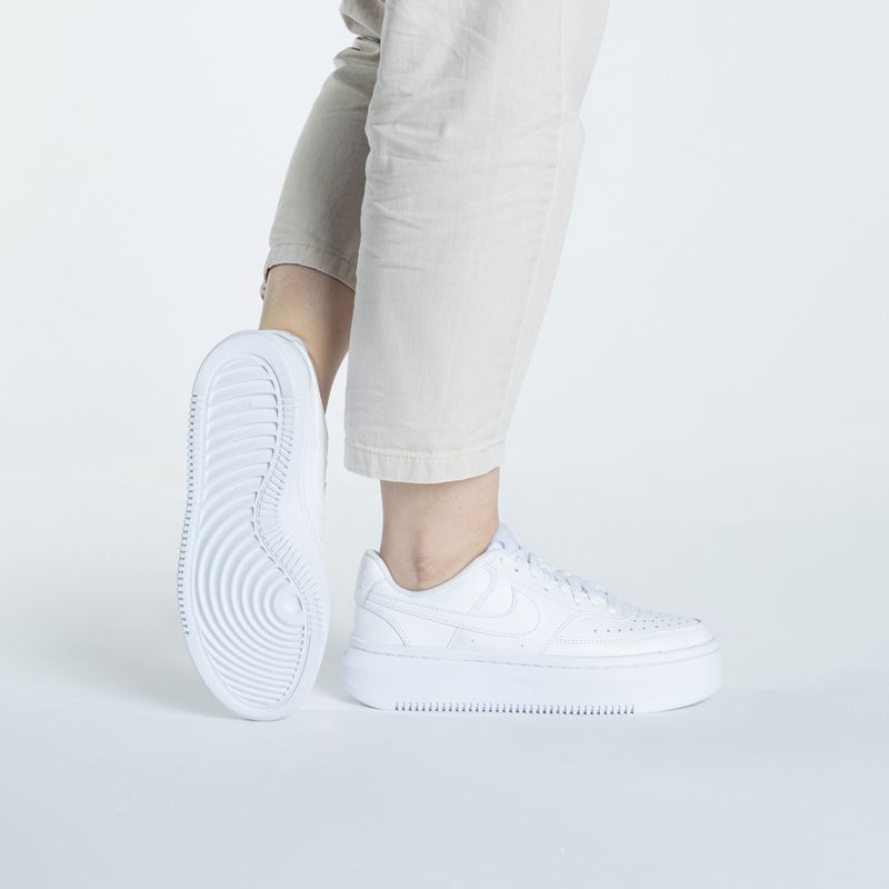Moteriški batai Nike Court Vision Alta white / white / white 2