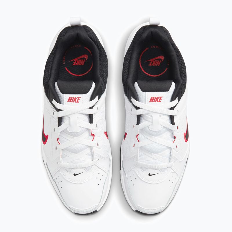 Vyriški treniruočių batai Nike Defy All Day white/university red/black 5