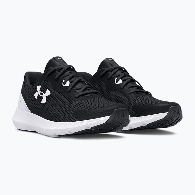 Under Armour Surge 3 juodai balti vyriški bėgimo bateliai 3024883 13