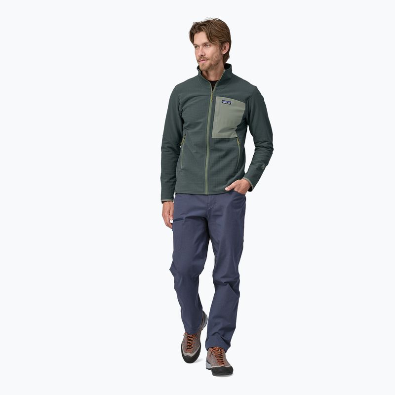 Vyriška softshell striukė Patagonia R2 TechFace nouveau green 3