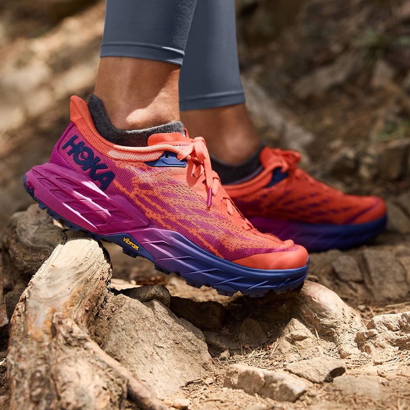 Moteriški bėgimo bateliai HOKA Speedgoat 5 orange 1123158-FFCM 11