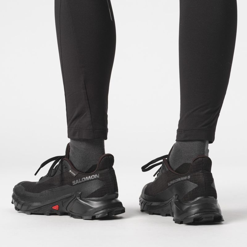 Moteriški bėgimo batai Salomon Alphacross 5 GTX black/black/ebony 4
