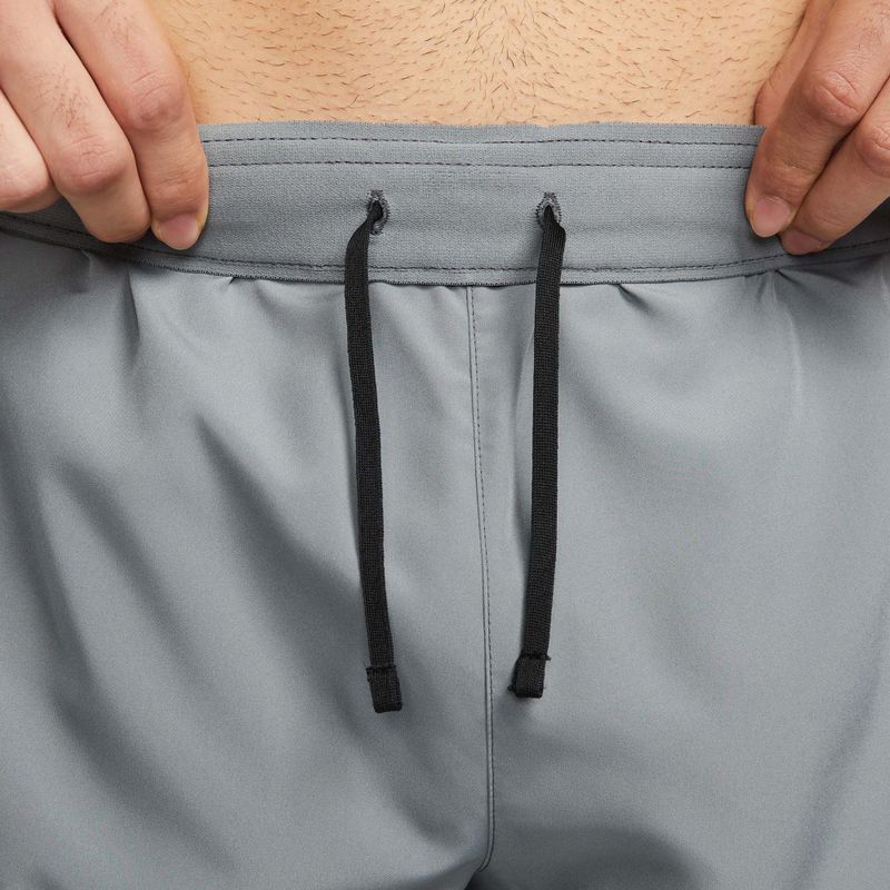 Vyriški šortai Nike Challenger Dri-Fit smoke grey/smoke grey 7