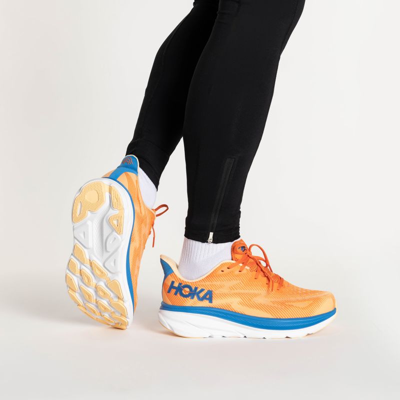Vyriški bėgimo bateliai HOKA Clifton 9 Wide vibrant orange/impala 2
