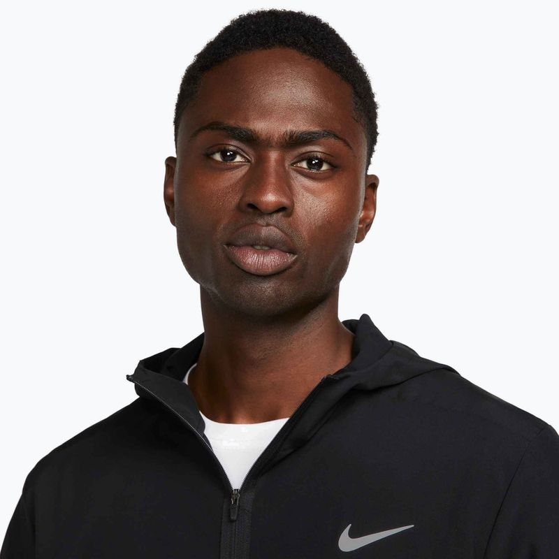 Vyriška "Nike Form Dri-Fit" striukė juoda 4