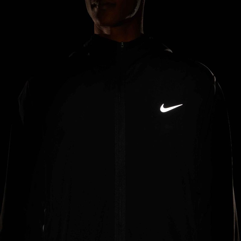 Vyriška "Nike Form Dri-Fit" striukė juoda 7
