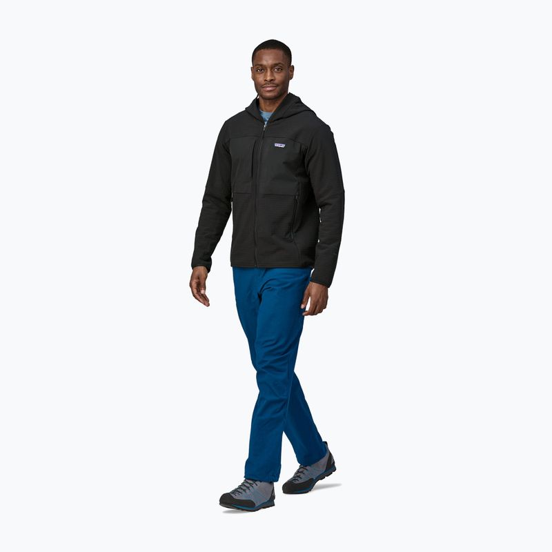 Vyriška softshell striukė Patagonia R2 TechFace Hoody black 2