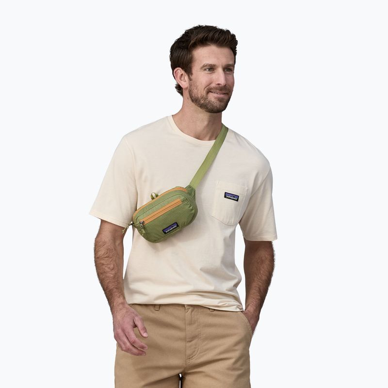 Rankinė ant juosmens Patagonia Ultralight Black Hole Mini Hip Pack 1 l buckhorn green 2