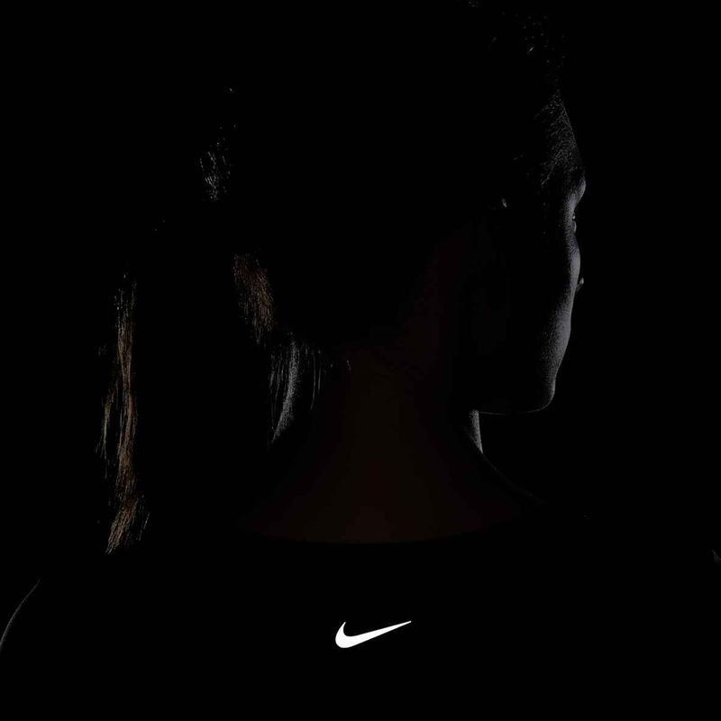Moteriški treniruočių marškinėliai Nike One Fitted Dri-Fit Cropped Top black 6