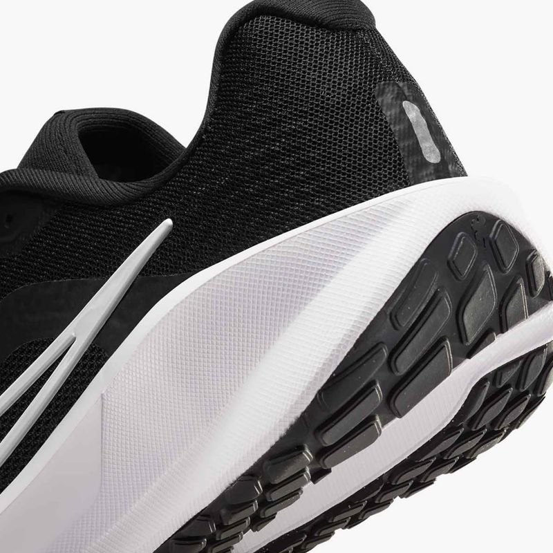 Moteriški bėgimo batai Nike Downshifter 13 astronomy black / white / dark smoke grey 14