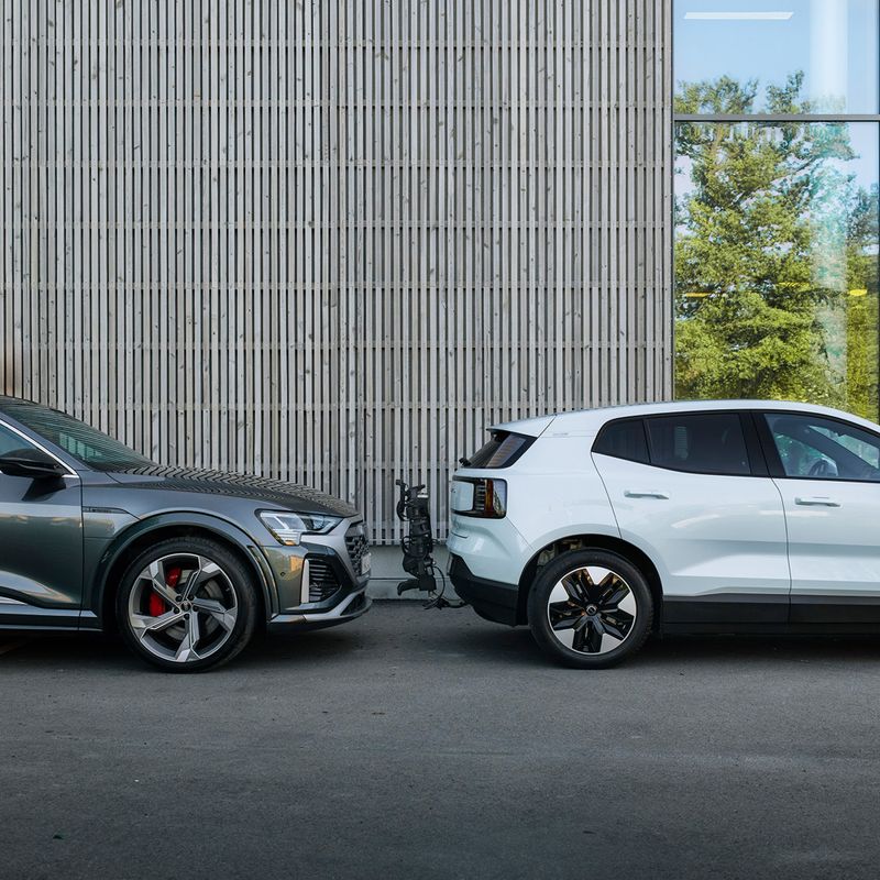 Ant vilkimo kablio tvirtinamas dviračių laikiklis Thule OutPace 2Bike na hak black 13