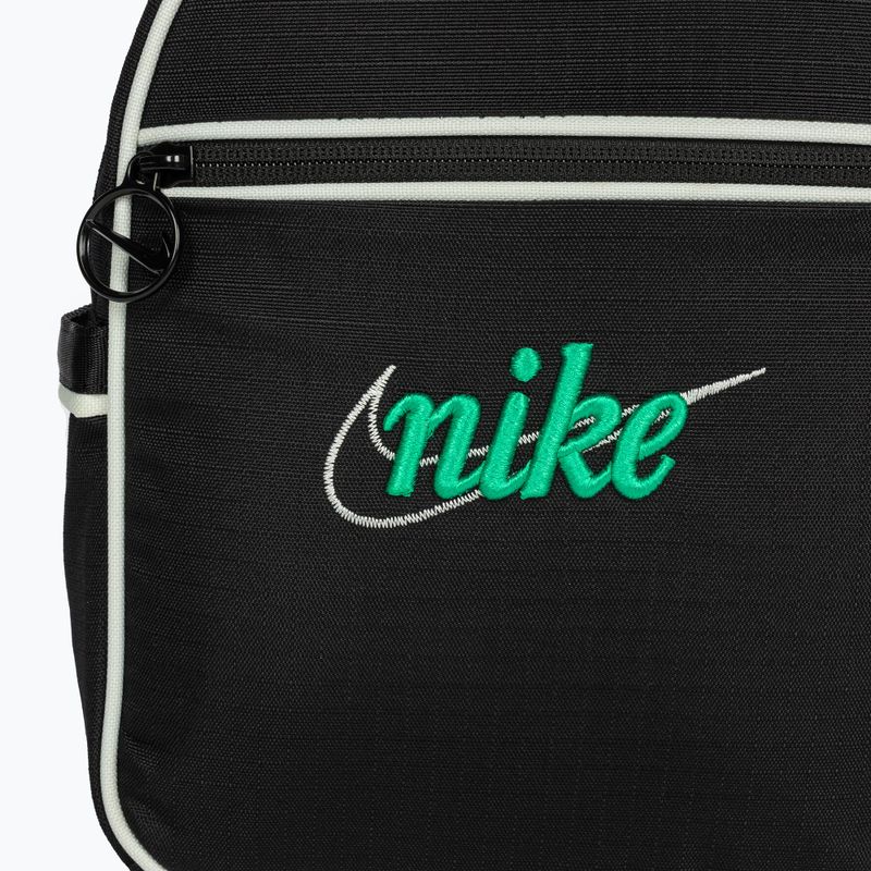 Moteriška miesto kuprinė Nike Sportswear Futura 365 Mini 6 l black/sail/stadium green 5