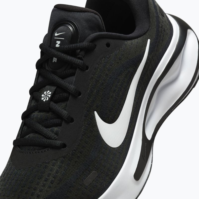 Moteriški bėgimo batai Nike Journey Run black/white 8