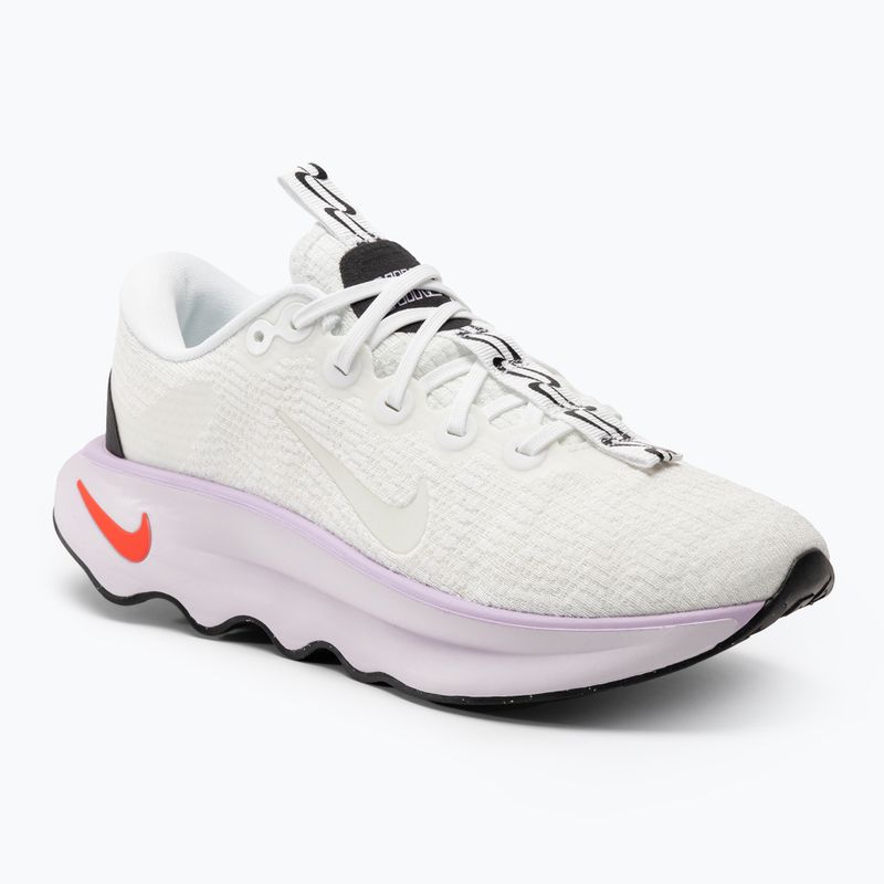 Moteriški batai Nike Motiva white/black